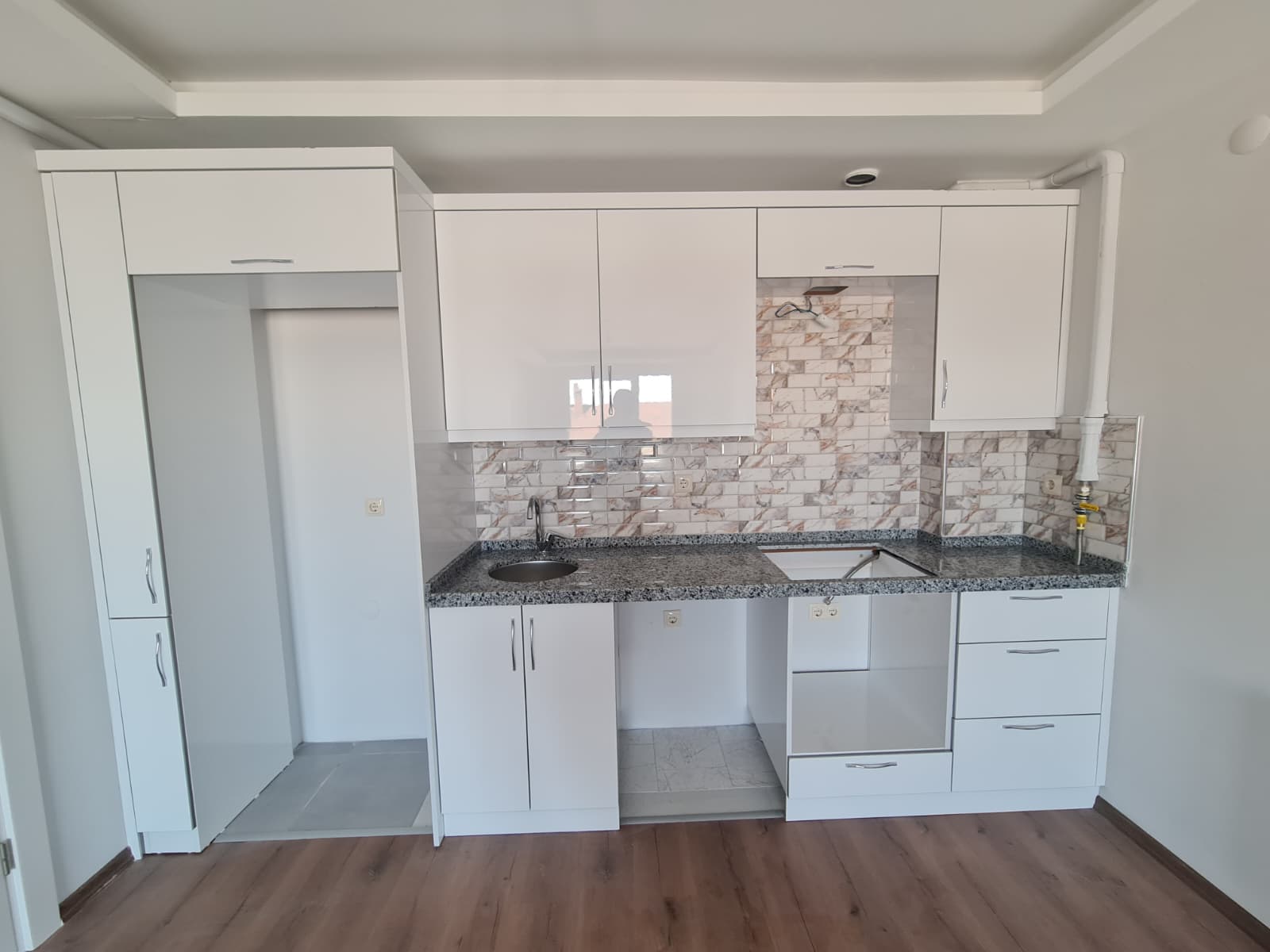 FATSA ŞEREFİYE MH. FULL DENİZ MANZARALI SIFIR 2+1 KİRALIK DAİRE